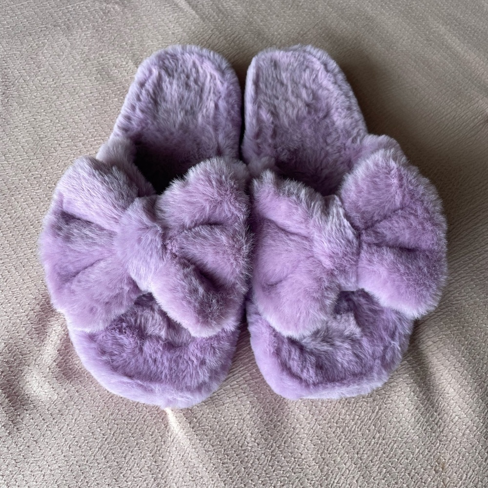 Purple Fuzzy Slides Size 6